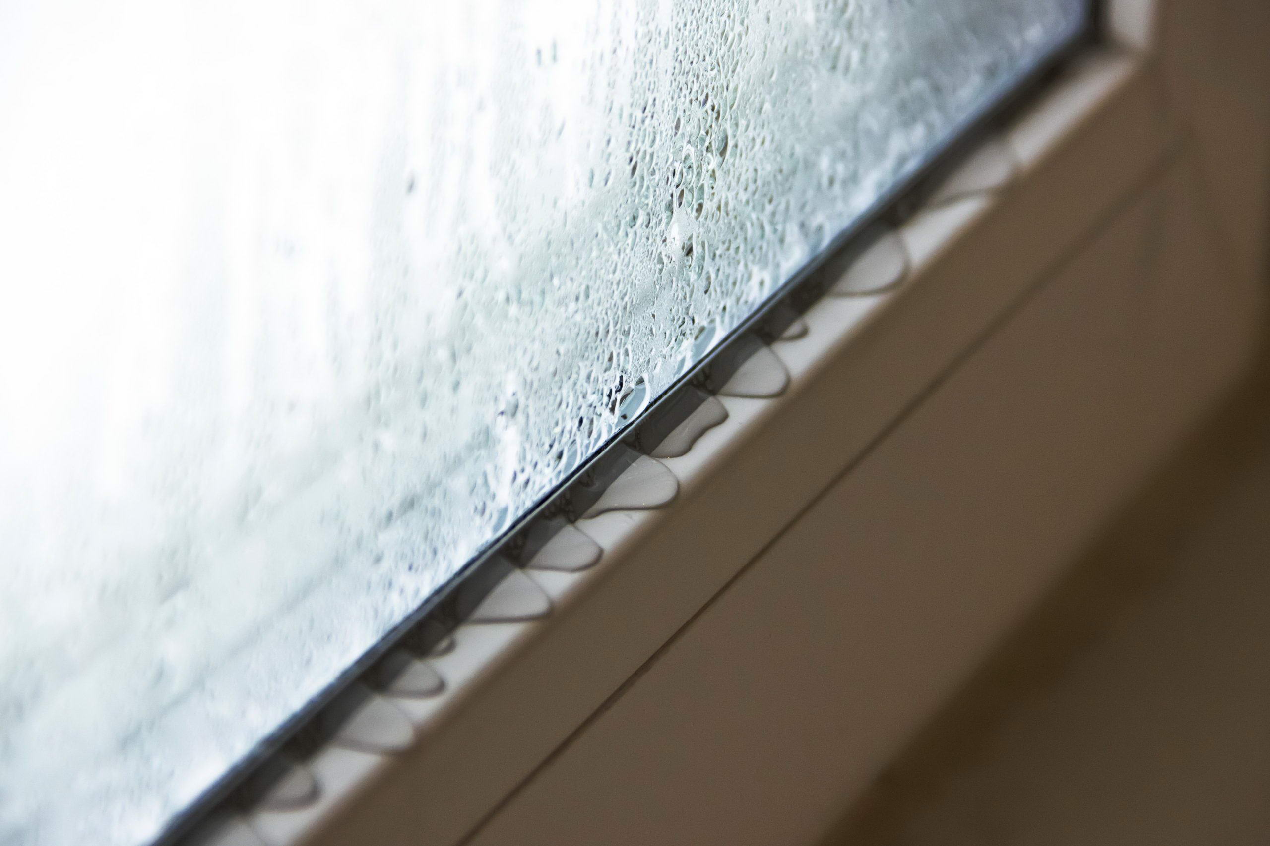 Причини промерзання металопластикових вікон