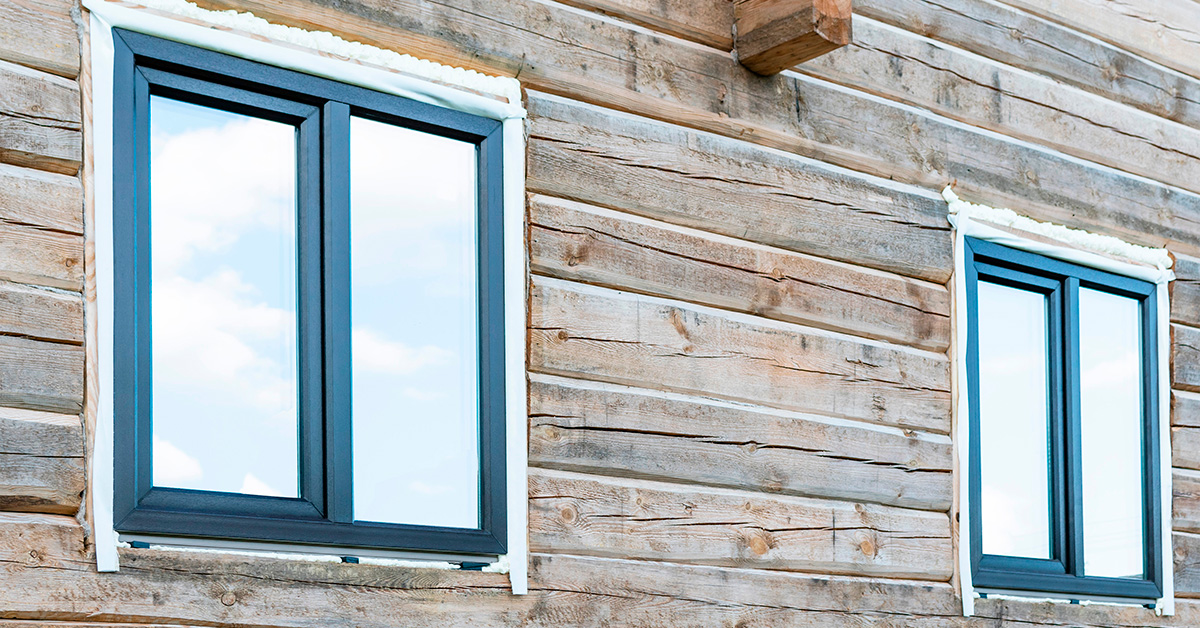 Встановлення  пластикових вікон у дерев'яному будинку за всіма правилами